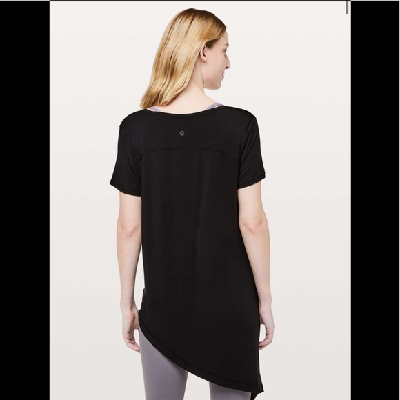Lululemon To The Point Tee size 6 - Picture 2 of 9